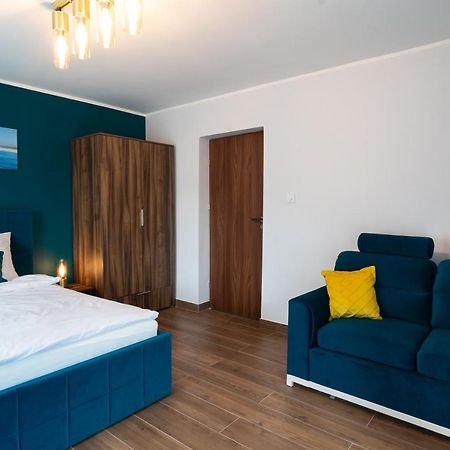 Apartament Zielony Przyladek Brwinow エクステリア 写真