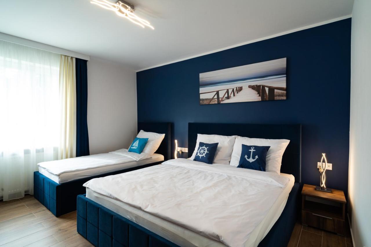 Apartament Zielony Przyladek Brwinow エクステリア 写真