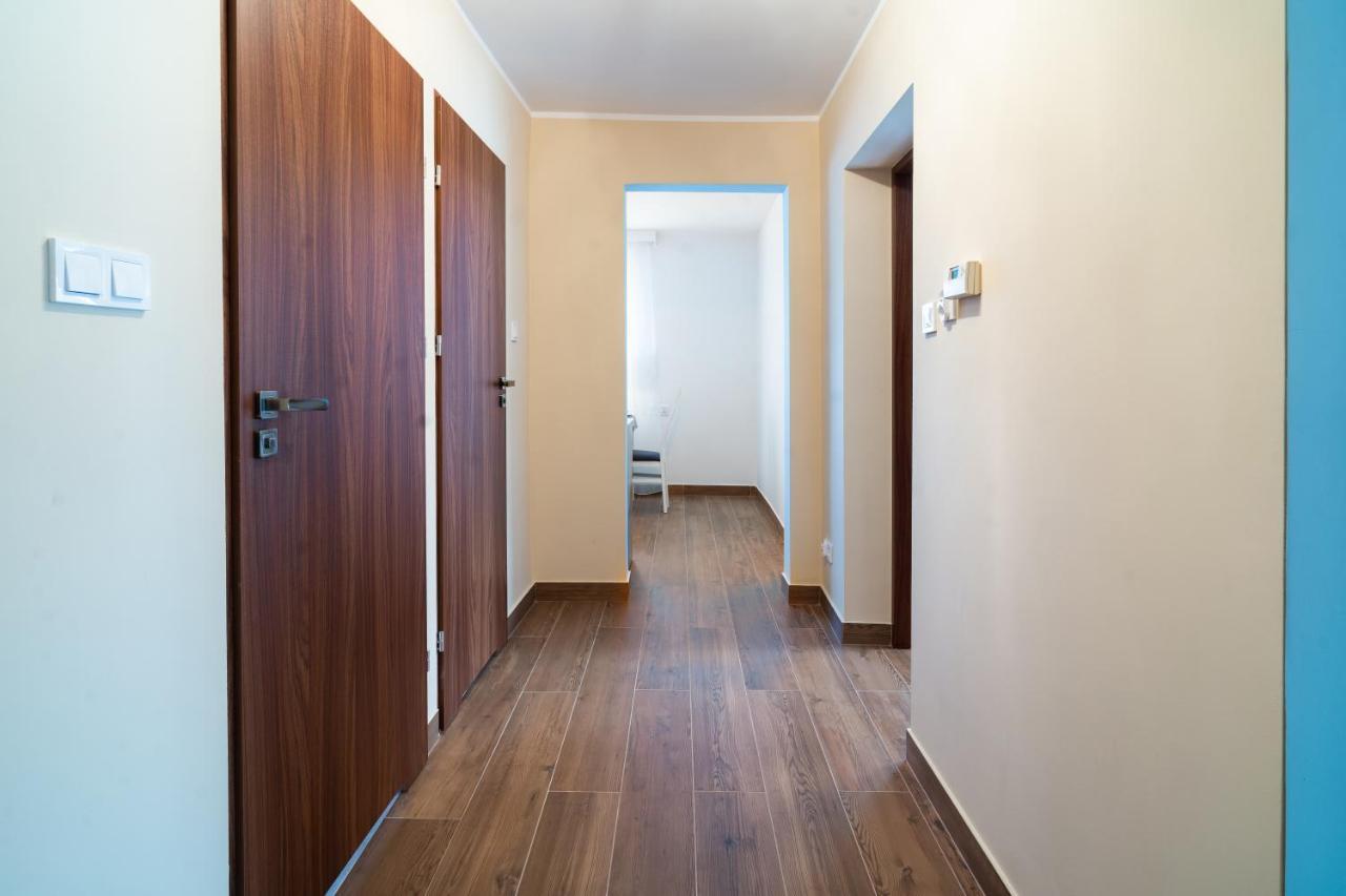 Apartament Zielony Przyladek Brwinow エクステリア 写真